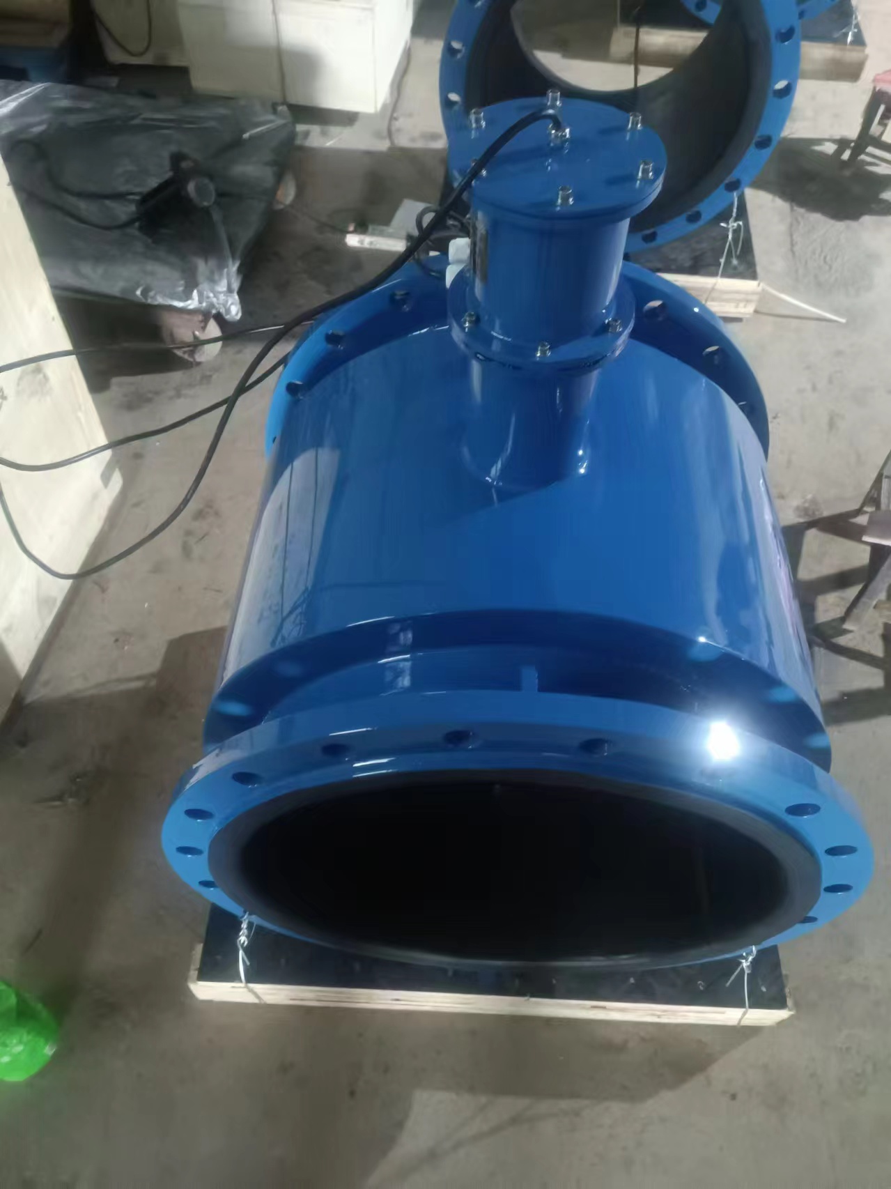 DN500非滿(mǎn)管電磁流量計(jì) DN500非滿(mǎn)管電磁流量計(jì)